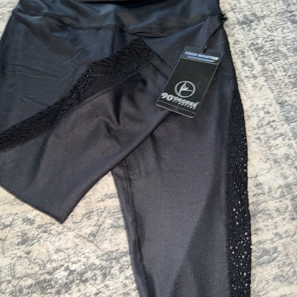 90 Degree By Reflex Black Leggings - Medium NWT